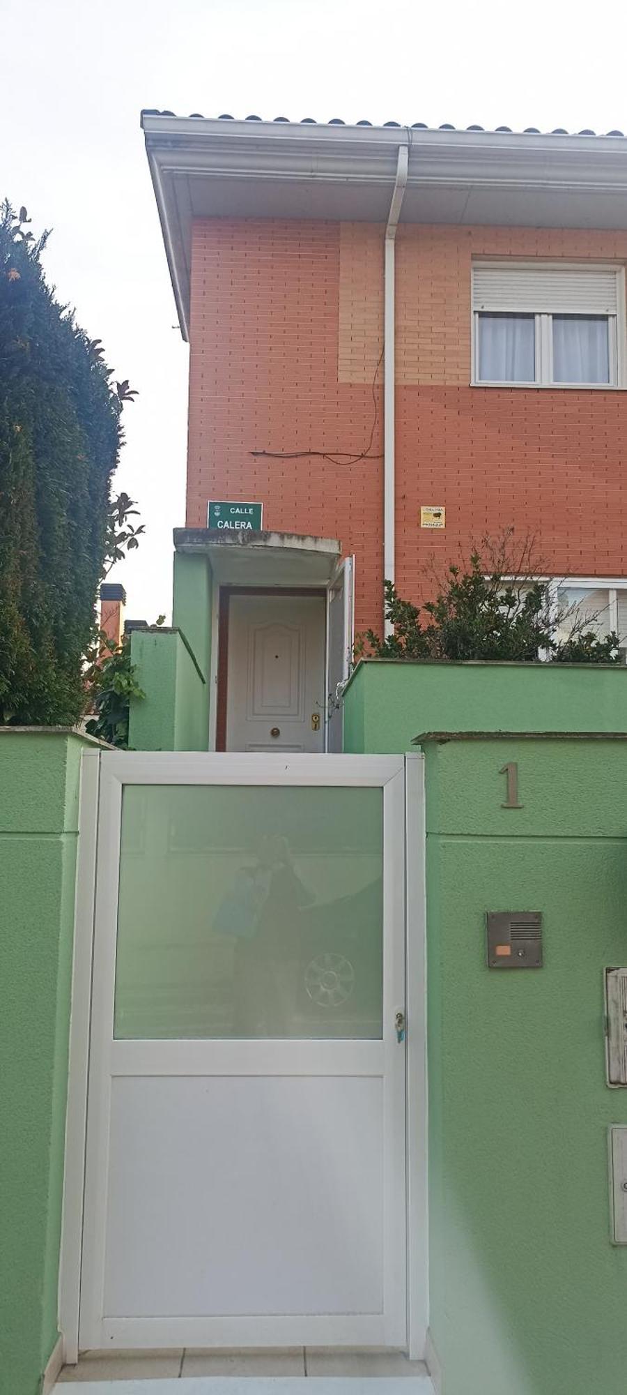 Apartamentos Go- Chalet Calera, Parking Gratuito Арройо-де-ла-Енком'єнда Екстер'єр фото