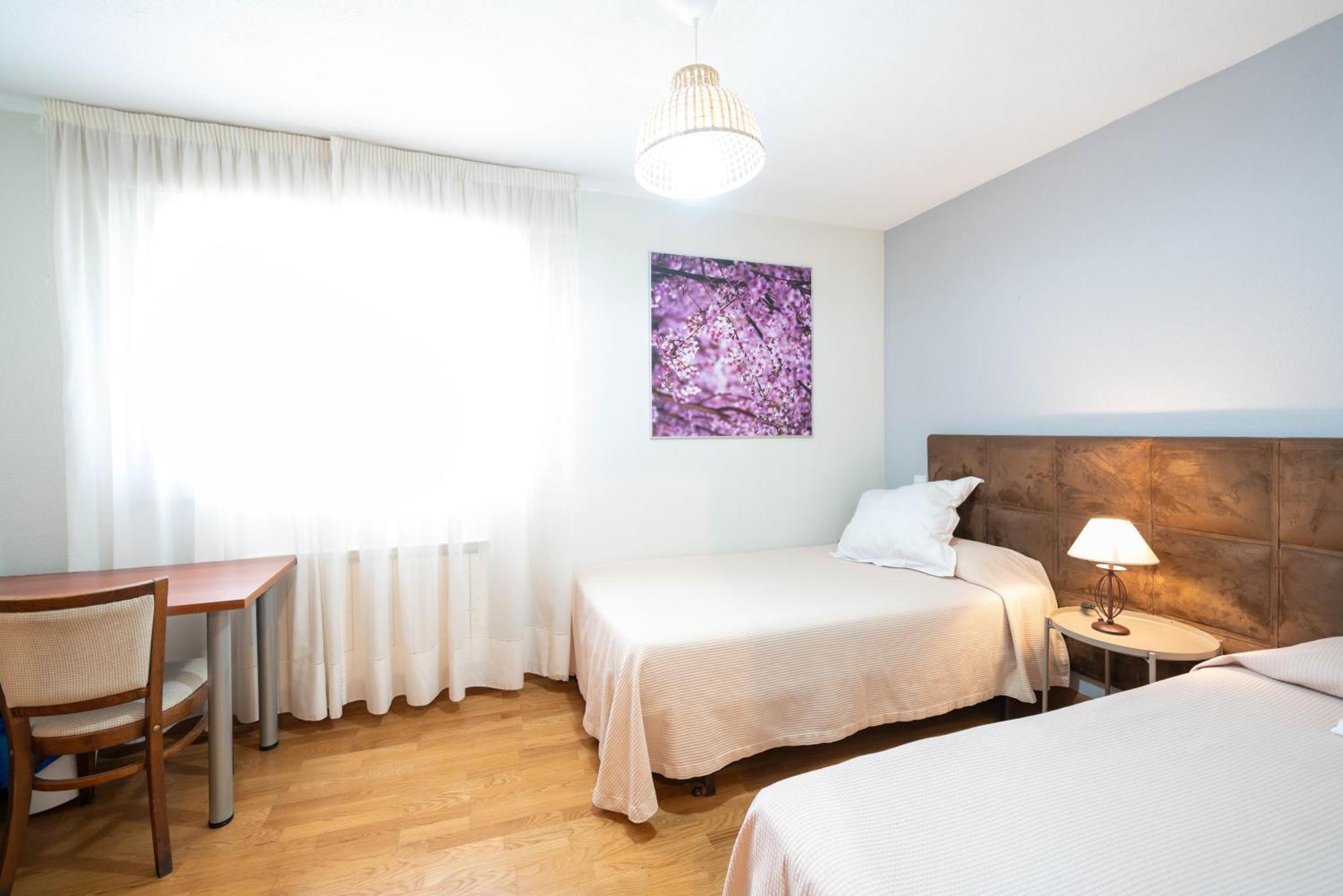 Apartamentos Go- Chalet Calera, Parking Gratuito Арройо-де-ла-Енком'єнда Екстер'єр фото