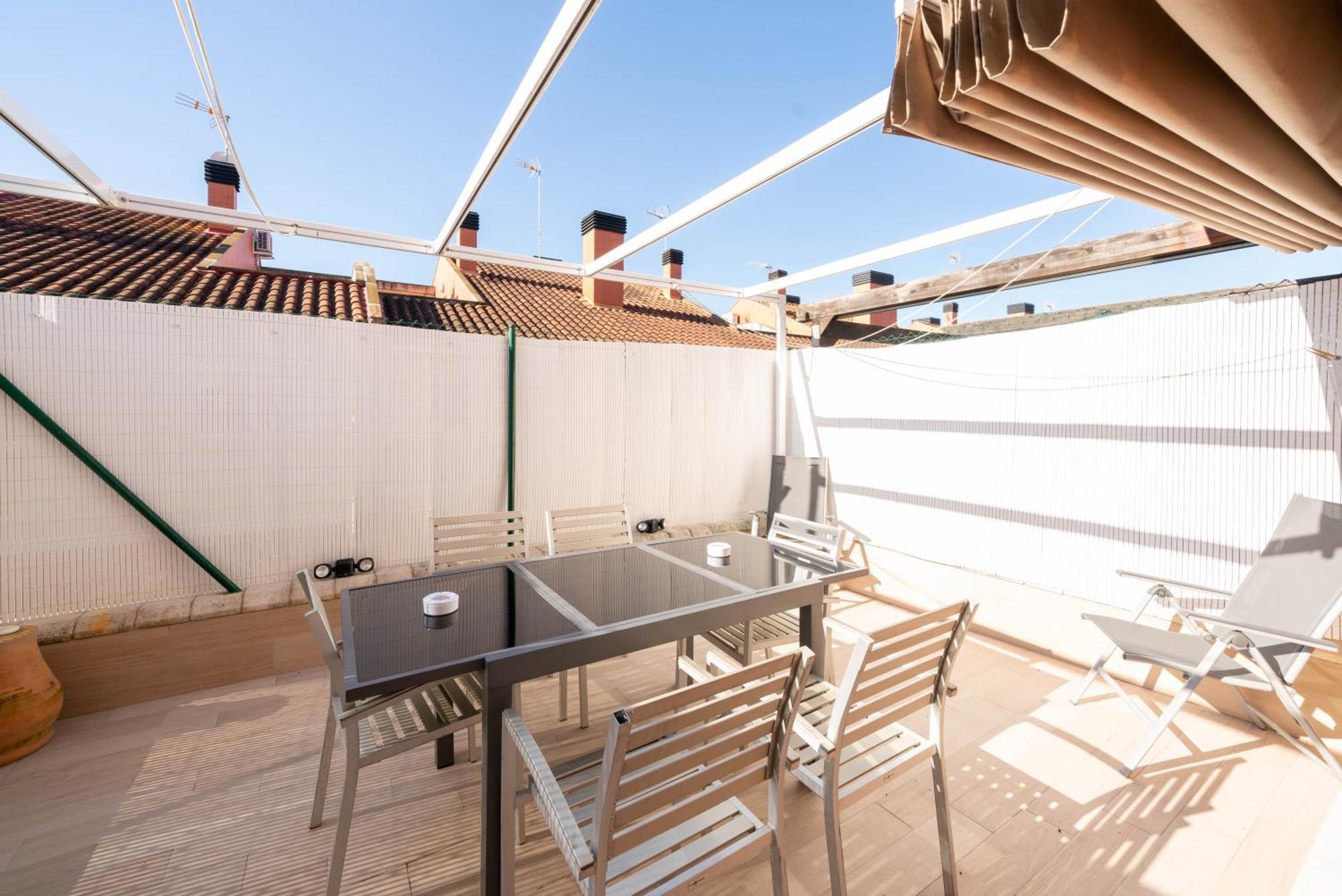 Apartamentos Go- Chalet Calera, Parking Gratuito Арройо-де-ла-Енком'єнда Екстер'єр фото